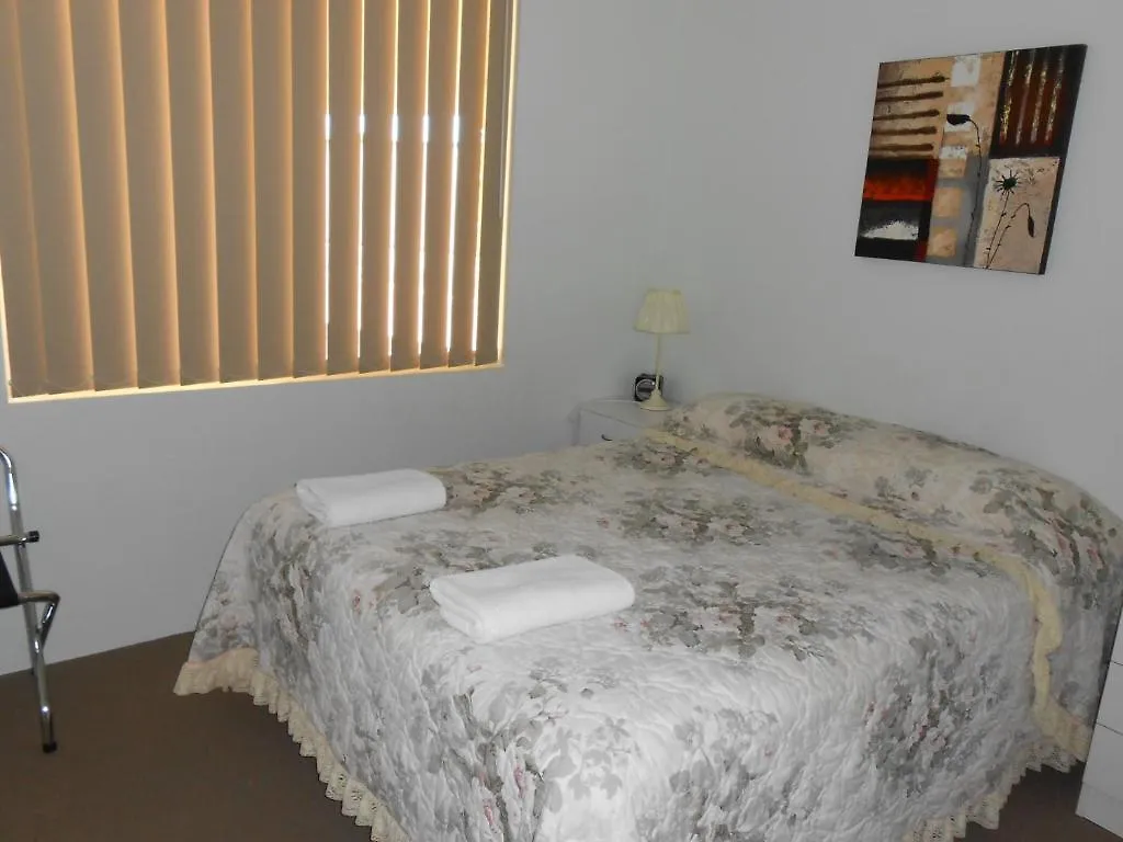 Armadale Cottage Bed & Breakfast Redcliffe 5*,  Australia