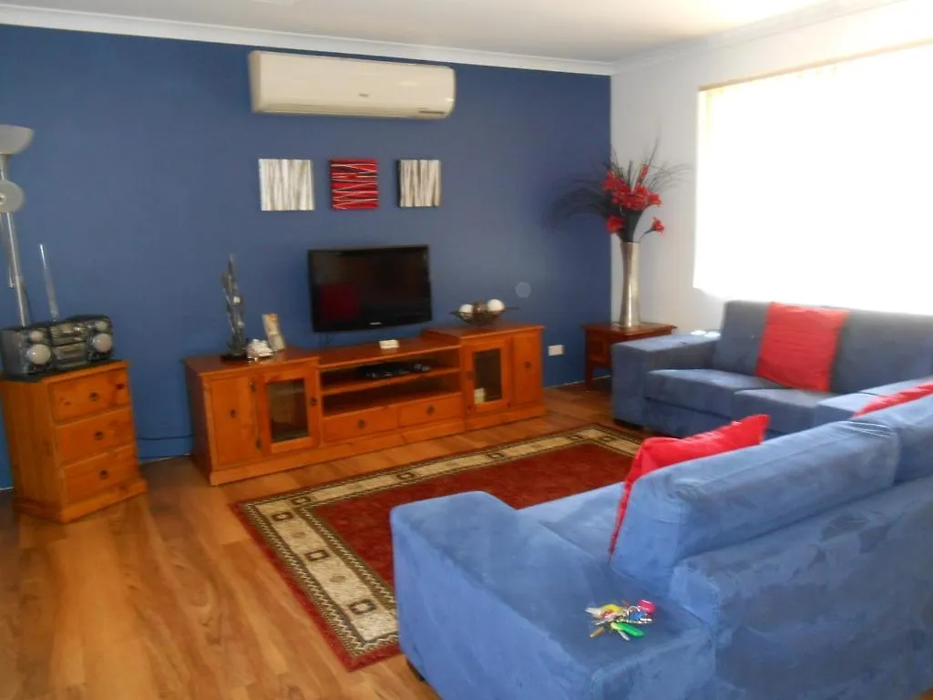 Armadale Cottage Bed & Breakfast Redcliffe