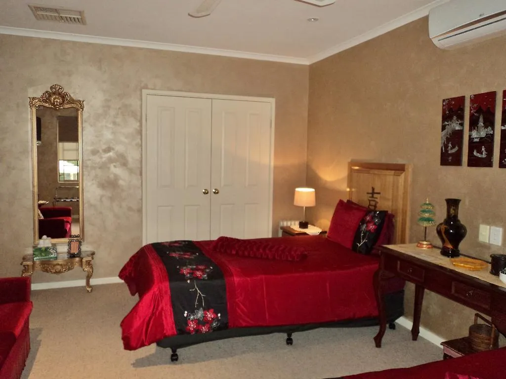 Armadale Cottage Bed & Breakfast Redcliffe