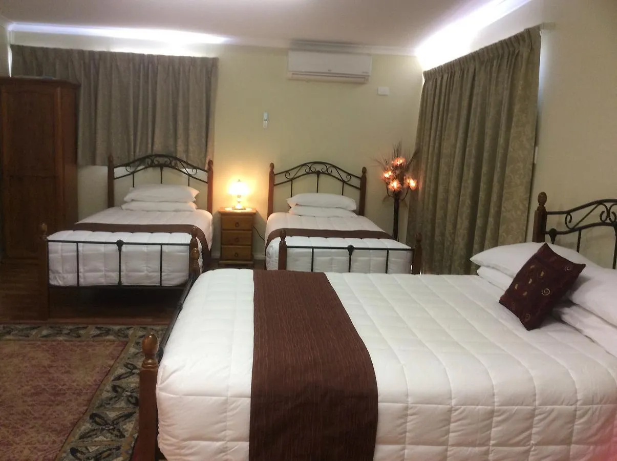 Armadale Cottage Bed & Breakfast Redcliffe